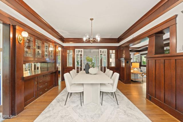 2039 Edgewood Drive, South Pasadena CA: https://media.crmls.org/mediaz/eef8de59-77fa-49e9-9767-3019b4af7e62.jpg