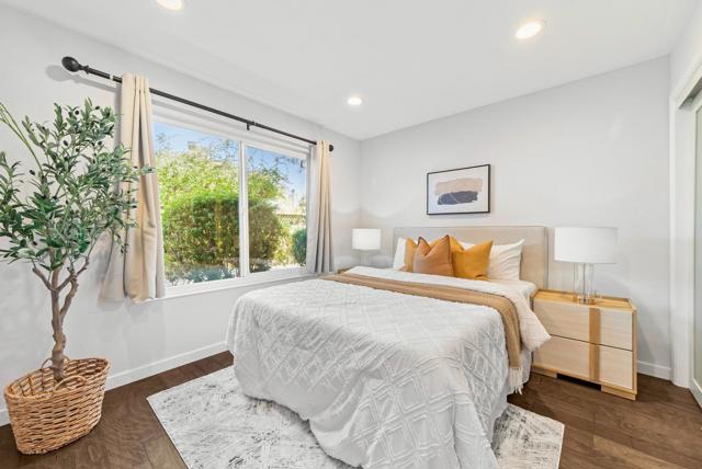 851 Peary Lane, Foster City CA: https://media.crmls.org/mediaz/eef928f5-6cbb-44cd-b362-c18fdfea4afe.jpg