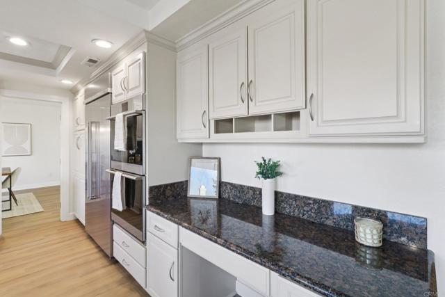 2933 Via Emerado, Carlsbad CA: https://media.crmls.org/mediaz/eef9b3b5-4c3a-472c-a411-a3707d908e48.jpg