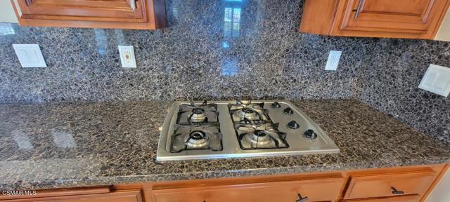 2669 Dorado Court, Thousand Oaks CA: https://media.crmls.org/mediaz/eef9bea9-c6a1-4fd0-9799-b42c77242a62.jpg