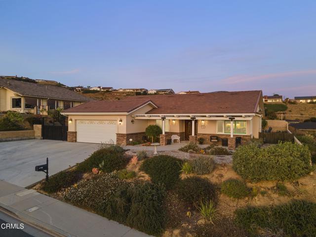 Detail Gallery Image 1 of 61 For 728 Monte Vista Ave, Ventura,  CA 93003 - 4 Beds | 2/1 Baths