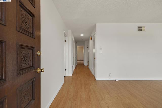 16651 Selby Dr, San Leandro CA: https://media.crmls.org/mediaz/eefaf285-69b6-4966-bc9f-5fbad6a55eb8.jpg