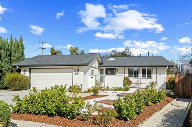 1002 Oaktree Drive, San Jose CA: https://media.crmls.org/mediaz/eefb72d4-e391-41ba-b192-fc027c38ce77.jpg