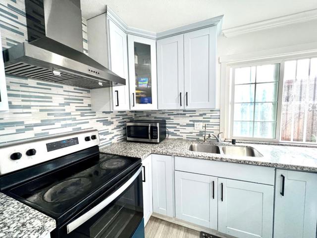 269 Orosi Way, San Jose CA: https://media.crmls.org/mediaz/eefd2e45-8090-409d-ad25-f59477a73ce5.jpg