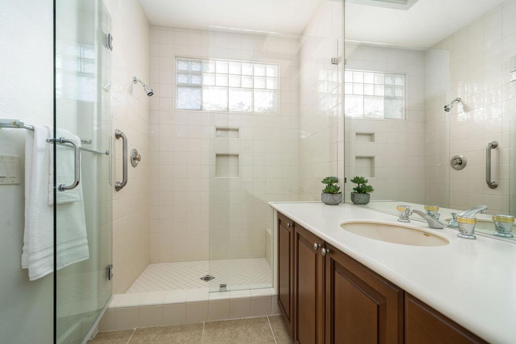 MLS #219136684DA image #18