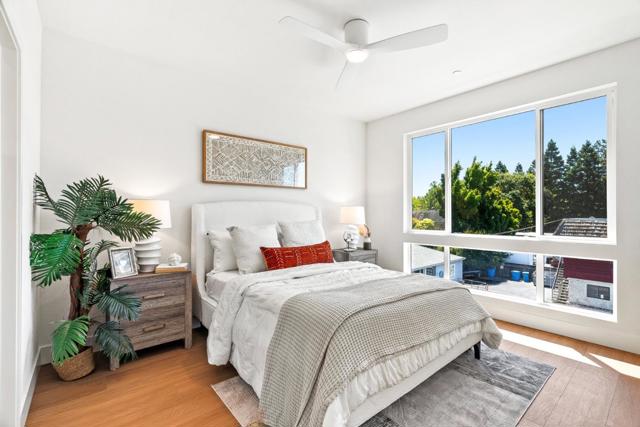 931 Woodside Road, Redwood City CA: https://media.crmls.org/mediaz/eefea028-77f4-4896-a423-0d1284e1c3ca.jpg