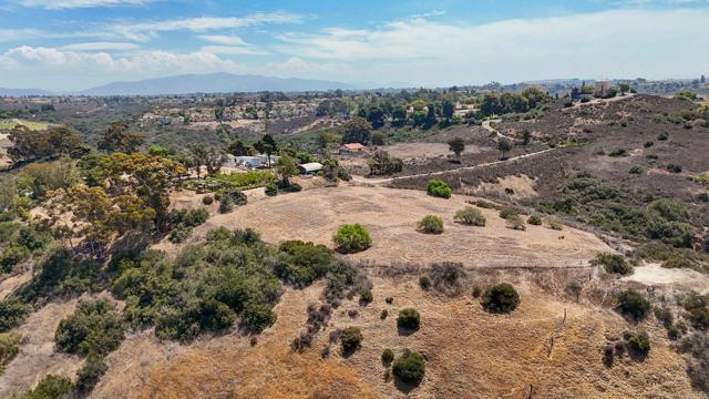 Detail Gallery Image 19 of 26 For Randy Ln, Bonita,  CA 91902 - – Beds | – Baths