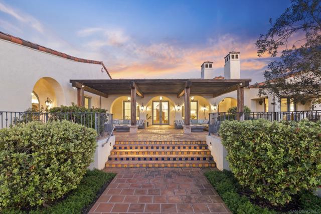 16636 El Zorro Vista, Rancho Santa Fe CA: https://media.crmls.org/mediaz/ef0063dd-c85f-4831-b592-b8252efb0c98.jpg