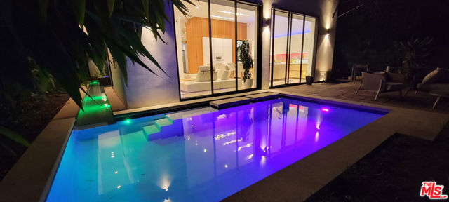 619 N Harper Avenue, Los Angeles CA: https://media.crmls.org/mediaz/ef0073bf-4a0c-4b1e-8733-3b6cbd548563.jpg