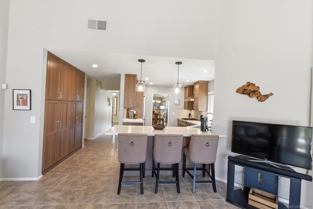 18324 Hampshire Ln - photo 11