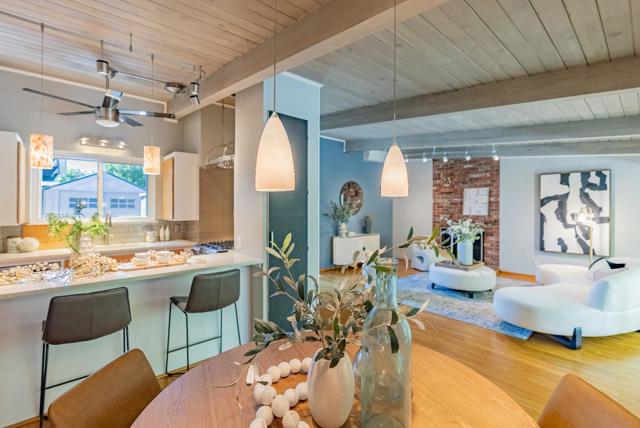 582 Morse Avenue, Sunnyvale CA: https://media.crmls.org/mediaz/ef02fc6c-eb23-4094-8577-5b8a27c4d7dd.jpg