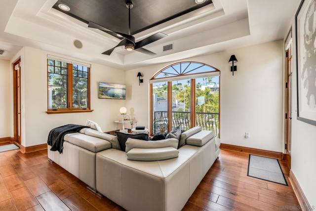1045 Van Nuys St., San Diego CA: https://media.crmls.org/mediaz/ef03727e-9d3c-4abe-86c0-eff1a2cf9e9c.jpg
