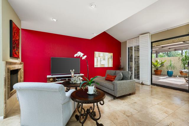 200 N Hermosa Drive, Palm Springs, CA 92262
