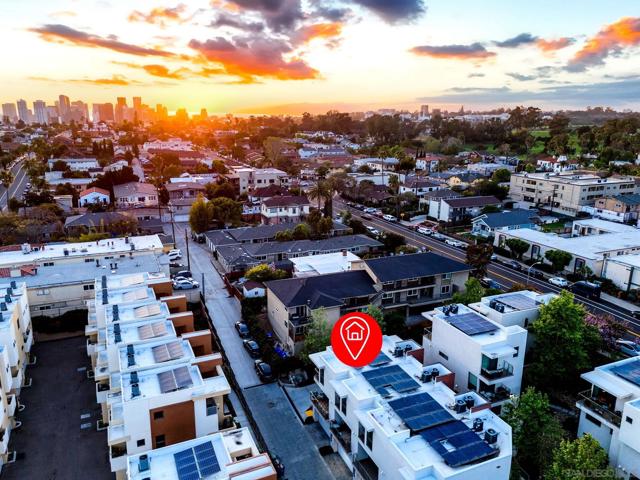 2875 B Street, San Diego CA: https://media.crmls.org/mediaz/ef04c39b-05d9-4f2e-b8d8-2f29dd1e90bc.jpg