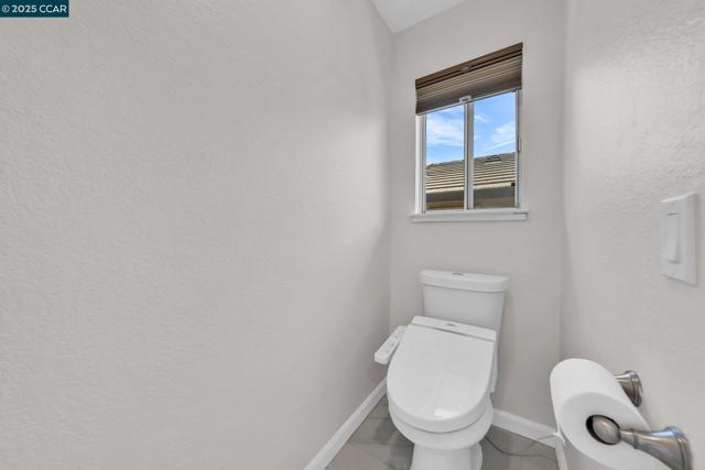 4020 Westminster Pl, Danville CA: https://media.crmls.org/mediaz/ef04da20-0930-440d-819c-b439662cd51a.jpg