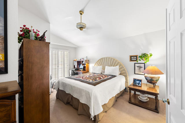 43870 Via Granada, Palm Desert CA: https://media.crmls.org/mediaz/ef0523c2-32c8-42eb-85cb-7e5dbfb764f0.jpg