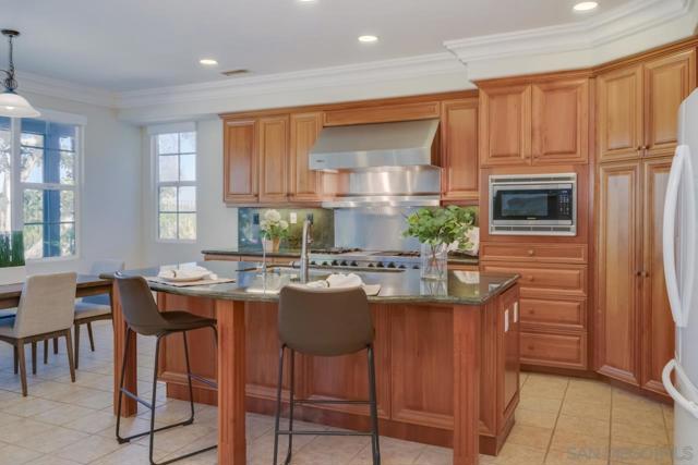 5199 Seagrove Place, San Diego CA: https://media.crmls.org/mediaz/ef054d55-c464-4421-8d68-f908c2876f41.jpg