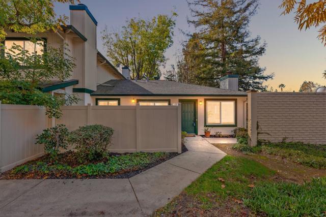 2557 Blue Rock Court, San Jose CA: https://media.crmls.org/mediaz/ef06cfdb-656e-488d-841d-1d22071d06a1.jpg