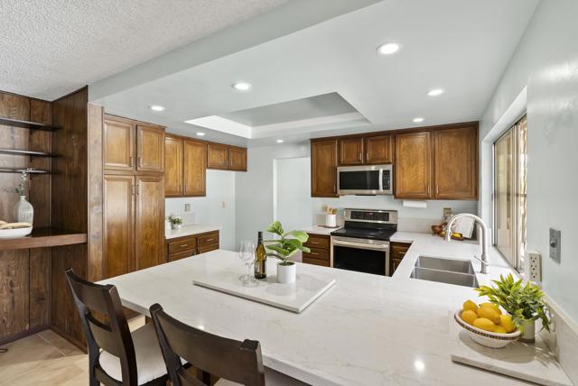 Detail Gallery Image 16 of 51 For 3433 Kennelworth Lane, Bonita,  CA 91902 - 5 Beds | 2/1 Baths