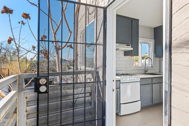 Detail Gallery Image 17 of 22 For 1488 W Sunset Bld #1486,  Los Angeles,  CA 90026 - 1 Beds | 1 Baths