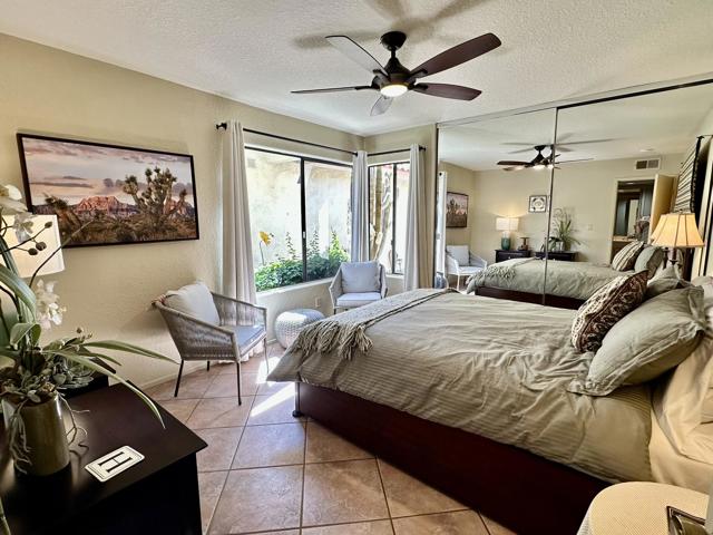 138 Gran, Palm Desert CA: https://media.crmls.org/mediaz/ef0c3c8e-0db2-4f73-8d4f-6350d26714bf.jpg