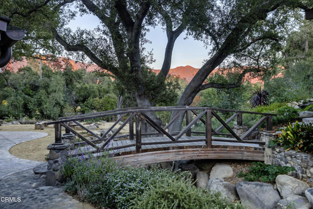 Detail Gallery Image 23 of 34 For 902 Country Club Dr, Ojai,  CA 93023 - 3 Beds | 4 Baths