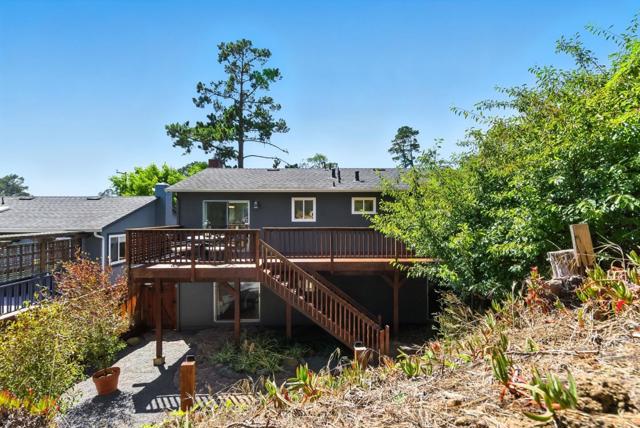 422 Portola Avenue, Half Moon Bay CA: https://media.crmls.org/mediaz/ef0d8fb6-dd16-456c-8238-d6f8fbb4c6f7.jpg