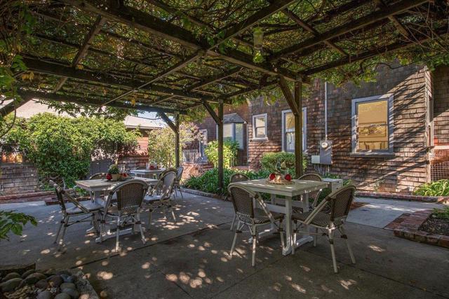 101 Glen Ridge Avenue, Los Gatos CA: https://media.crmls.org/mediaz/ef0e5ec3-a1d0-41c9-a206-eef4138fa2ed.jpg