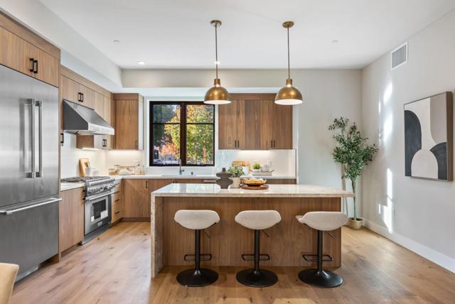 221 Hope Street, Mountain View CA: https://media.crmls.org/mediaz/ef0eb167-5f1f-46db-bf9c-82b5c6124688.jpg