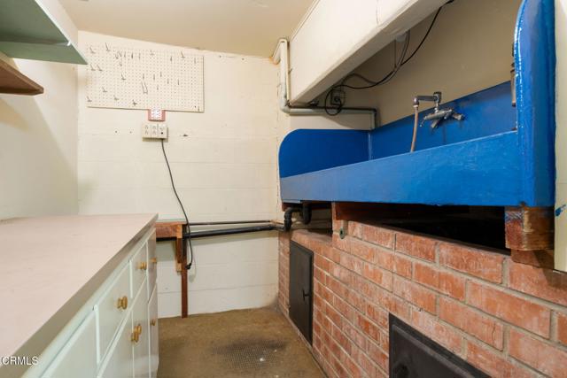 Detail Gallery Image 26 of 30 For 3662 Loma Vista Rd, Ventura,  CA 93003 - 3 Beds | 2 Baths