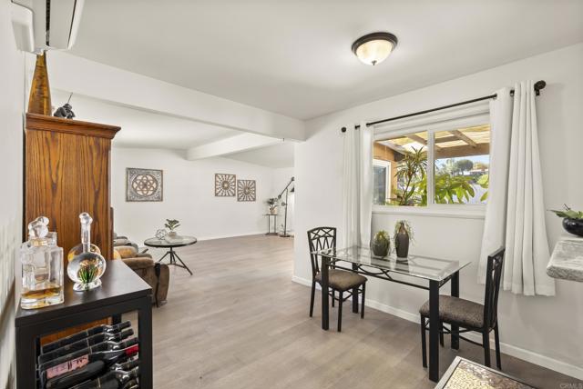 Detail Gallery Image 10 of 29 For 4657 Chateau Pl, San Diego,  CA 92117 - 3 Beds | 1 Baths