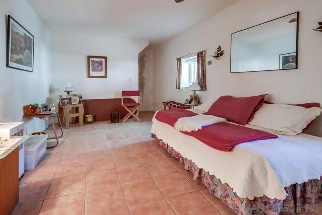 2044 Boulder Oaks Rd, Potrero CA: https://media.crmls.org/mediaz/ef11ca15-4cc9-4b8f-8436-8e00ef6c45c6.jpg