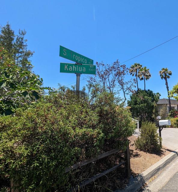 9347 Kahlua Way, Spring Valley CA: https://media.crmls.org/mediaz/ef124a1d-85d6-4f34-a80d-f9bfb3630a89.jpg