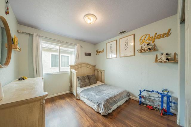 1454 Madrone Drive, Salinas CA: https://media.crmls.org/mediaz/ef12e8ba-ae7b-4436-a599-24894e651cea.jpg