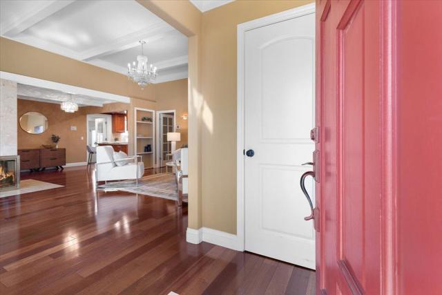 510 Sunnymount Avenue, Sunnyvale CA: https://media.crmls.org/mediaz/ef149012-6339-4520-a44f-297e0f64e81c.jpg