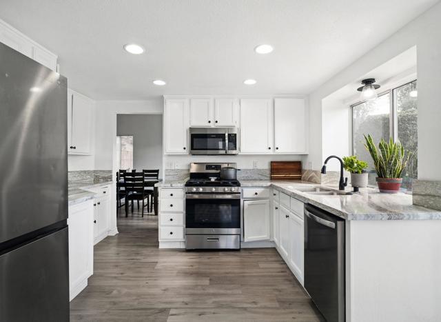Image 4 of 26 For 26209 Notre Dame Ct