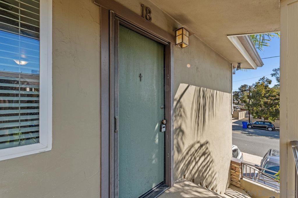 3932 9th Ave - photo 2