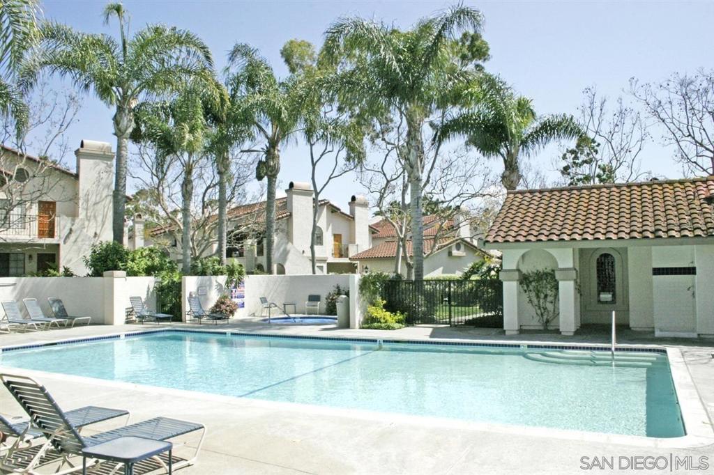 7628 Palmilla Dr - photo 4
