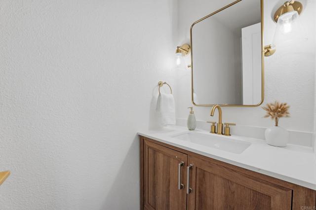 Detail Gallery Image 16 of 42 For 13879 Paseo Cardiel, San Diego,  CA 92129 - 4 Beds | 2/1 Baths