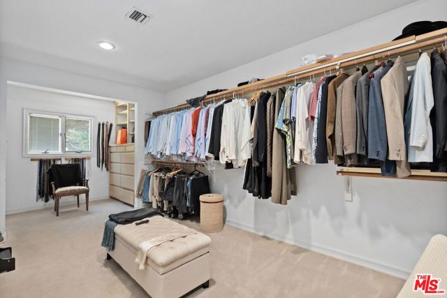 24753 Mulholland Highway, Calabasas CA: https://media.crmls.org/mediaz/ef17f717-9682-44cb-9f4b-04e20e9b8cfd.jpg