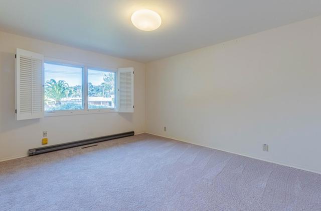 12 Mesa Del Sol, Salinas CA: https://media.crmls.org/mediaz/ef1820ab-a15f-43d6-87b8-ff4fdc55aa58.jpg