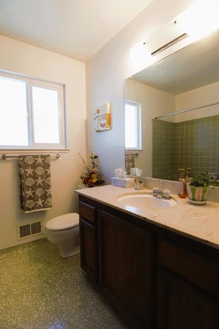 4456 Waimea Court, San Jose CA: https://media.crmls.org/mediaz/ef184b94-e92d-4a1d-96d8-9e9d3818d196.jpg