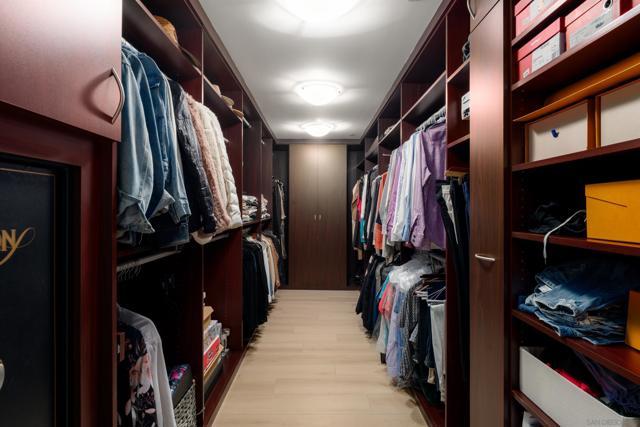 Image 44 of 66 For 645 Front St  2204