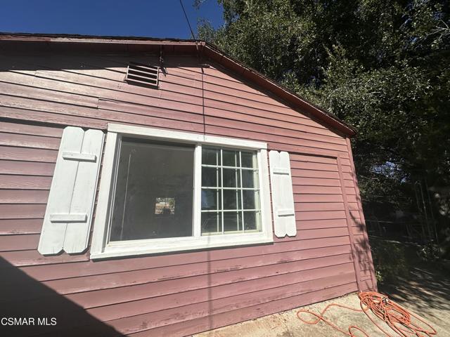 9301 Franklin, Chatsworth CA: https://media.crmls.org/mediaz/ef18d66d-e2ef-4d3f-a1a0-de1abeb6045d.jpg