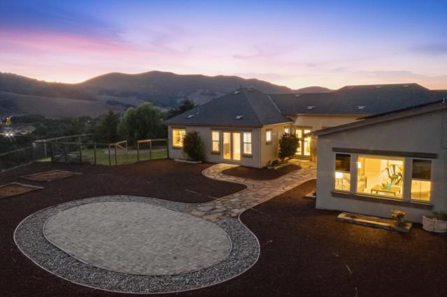 979 Via Rodriguez, San Juan Bautista CA: https://media.crmls.org/mediaz/ef18e1ca-1ed3-4ab2-8c01-f434597f8010.jpg