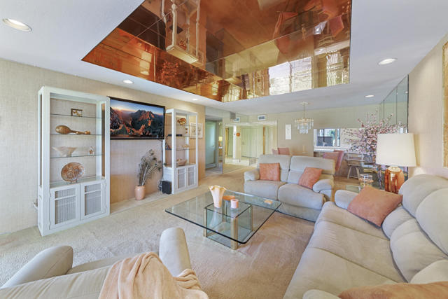 51 Sunrise Drive, Rancho Mirage CA: https://media.crmls.org/mediaz/ef19200e-42ae-4db9-ad83-f829640daf8c.jpg