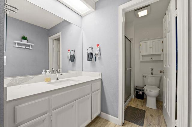24632 Diamond Ridge Drive, Hayward CA: https://media.crmls.org/mediaz/ef197184-e63b-4e76-a375-eeff6e30ce85.jpg