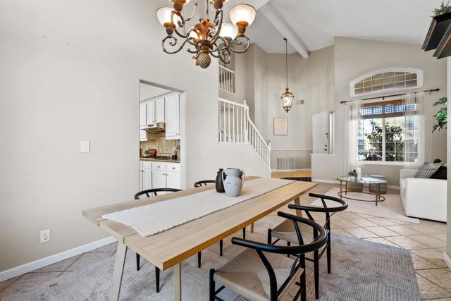 1187 Avenida Azul, San Marcos CA: https://media.crmls.org/mediaz/ef1a116c-a344-4770-9a11-f9c07f74efb3.jpg