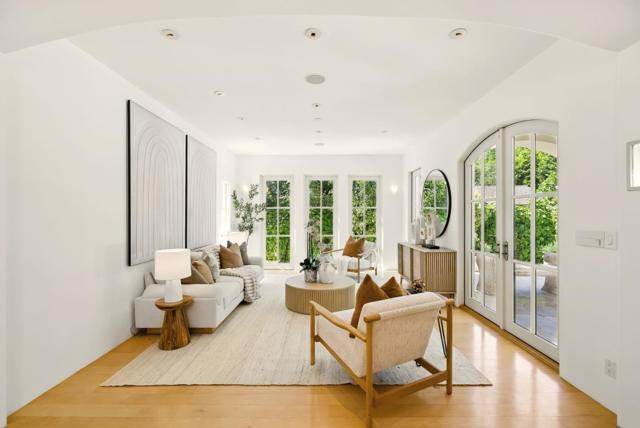 842 Boyce Avenue, Palo Alto CA: https://media.crmls.org/mediaz/ef1aa5f8-489e-4f8f-93d4-4ce7d0efb6dc.jpg