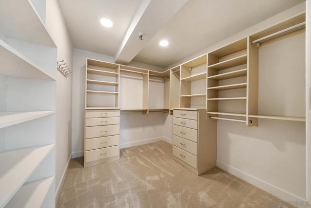 1810 Avenida Del Mundo, Coronado CA: https://media.crmls.org/mediaz/ef1aae05-f861-45db-a11c-75c4edf6cdaa.jpg